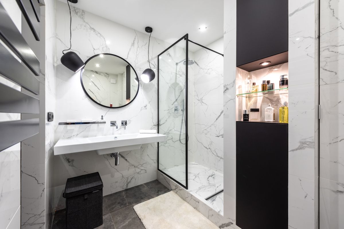 Kitchen & bath remodel in Saratoga — shower room